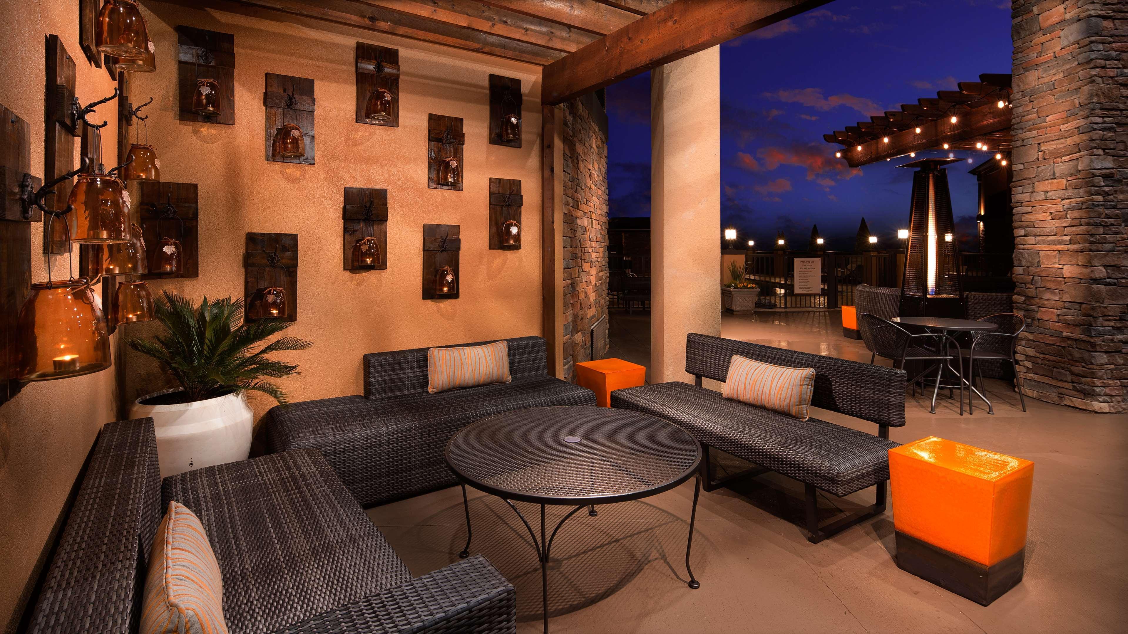 Best Western Cotton Tree Inn Rawlins Exterior photo